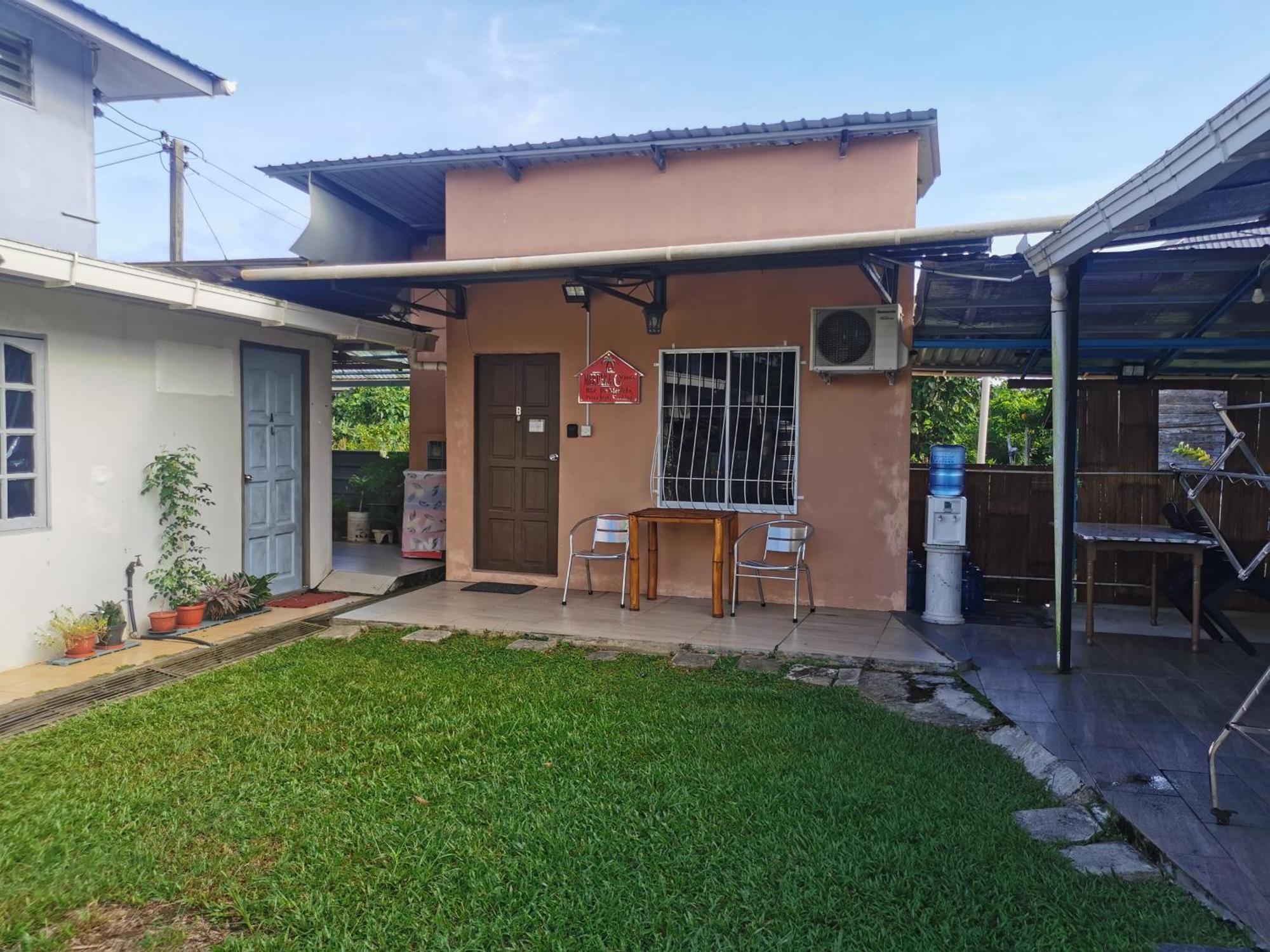Merdeka Guest House 2 Kuching Exterior foto